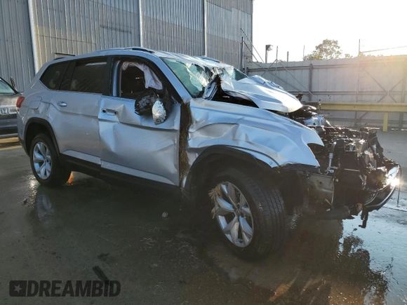 2019 Volkswagen Atlas S z VIN 1V2AP2CA0KC587395, wystawiony jako Copart lot #69714514 z przebiegiem 70 870 mil mil oraz Nie do naprawy • Non repairable. Historia ofert i sprzedaży dostępna na DreamBid. Obrazek 4.