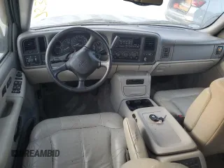 2002 Chevrolet Suburban LT with VIN 1GNEC16Z32J200707, listed as a Copart auction lot 75382404 with 0 mi miles and Non Repairable. Bid and sale history available at carsss.com. Image 8.