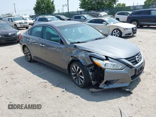 2017 Nissan Altima SV z VIN 1N4AL3AP4HC238877, wystawiony jako IAAI lot #42432559 z przebiegiem 93 208 mil mil oraz . Historia ofert i sprzedaży dostępna na DreamBid. Obrazek 1.
