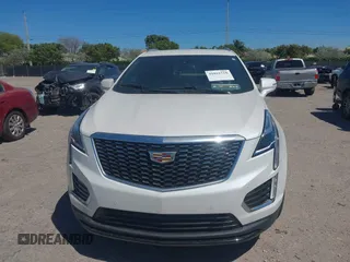 2021 Cadillac XT5 FWD Luxury with VIN 1GYKNAR48MZ149757, listed as a IAAI auction lot 41851510 with 37,607 mi miles. Bid and sale history available at carsss.com. Image 6.