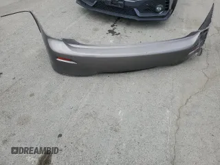 2015 Nissan Quest SV z VIN JN8AE2KP2F9132181, wystawiony jako Copart lot #54418385 z przebiegiem 120 163 mil mil oraz Szkoda całkowita • Salvage title. Historia ofert i sprzedaży dostępna na DreamBid. Obrazek 13.