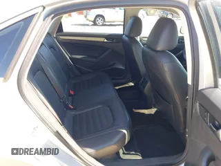2015 Volkswagen Passat Sport с VIN 1VWBT7A36FC003247, выставлен на аукционе IAAI как лот 42468859 с пробегом 187 336 миль миль и . История ставок и продаж доступна на DreamBid. Изображение 8.