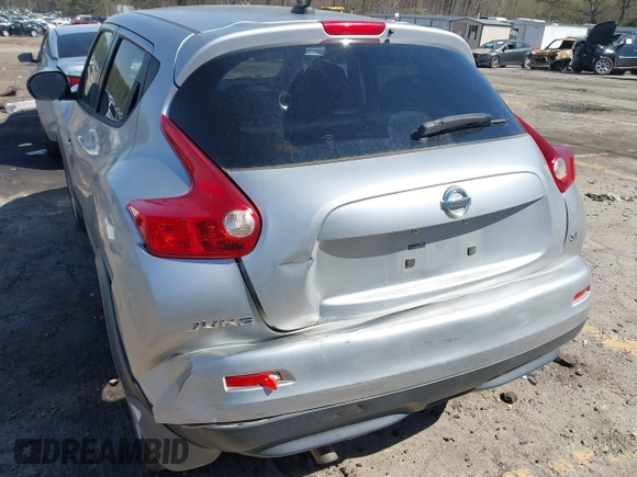 2011 Nissan Juke SV with VIN JN8AF5MR8BT018745, listed as a IAAI auction lot 41882712 with 120,827 mi miles and . Bid and sale history available at carsss.com. Image 6.
