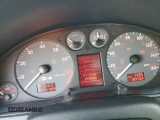 2001 Audi S4 z VIN WAURD68D41A137778, wystawiony jako Copart lot #80137504 z przebiegiem 189 722 mil mil oraz Szkody całkowita. Historia ofert i sprzedaży dostępna na DreamBid. Obrazek 9.
