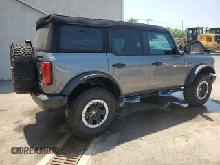 2023 Ford Bronco с VIN 1FMEE5DH2PLB21489, выставлен на аукционе Copart как лот 60690365 с пробегом 14 326 миль миль и Списание • Salvage title. История ставок и продаж доступна на DreamBid. Изображение 3.