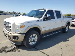 2012 Ford F-250 XL z VIN 1FT7W2BT6CEC24803, wystawiony jako Copart lot #58468015 z przebiegiem 153 837 mil mil oraz Szkoda całkowita • Salvage title. Historia ofert i sprzedaży dostępna na DreamBid. Obrazek 1.