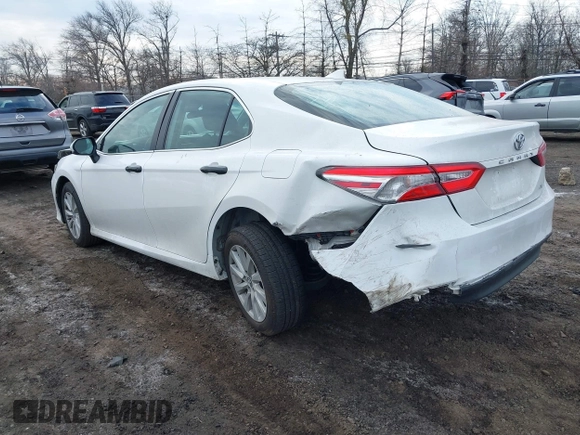2020 Toyota Camry LE with VIN 4T1C11AK9LU912585, listed as a IAAI auction lot 41711816 with 142,751 mi miles. Bid and sale history available at carsss.com. Image 3.