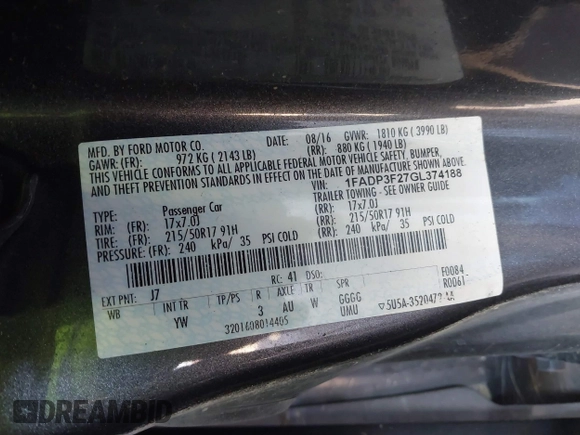 2016 Ford Focus SE with VIN 1FADP3F27GL374188, listed as a IAAI auction lot 41738121 with 125,229 mi miles. Bid and sale history available at carsss.com. Image 9.