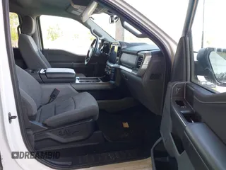 2022 Ford F-150 XL with VIN 1FTFW1E52NFB50568, listed as a IAAI auction lot 42061972 with 65,065 mi miles and . Bid and sale history available at DreamBid. Image 5.