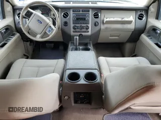 2011 Ford Expedition XLT z VIN 1FMJU1H58BEF01170, wystawiony jako Copart lot #55180025 z przebiegiem 99 677 mil mil oraz Szkoda całkowita • Salvage title. Historia ofert i sprzedaży dostępna na DreamBid. Obrazek 8.
