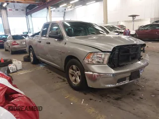 2022 Ram 1500 Tradesman z VIN 1C6RR6FTXNS249099, wystawiony jako IAAI lot #41091788 z przebiegiem 28 484 mil mil oraz . Historia ofert i sprzedaży dostępna na DreamBid. Obrazek 1.