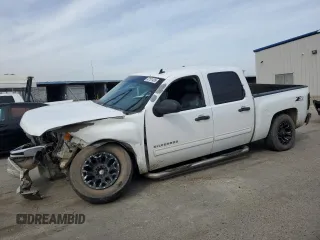 2012 Chevrolet Silverado 1500 LT with VIN 3GCPKSE79CG283542, listed as a Copart auction lot 47101435 with Not Provided miles and Salvage Title. Bid and sale history available at DreamBid. Image 1.