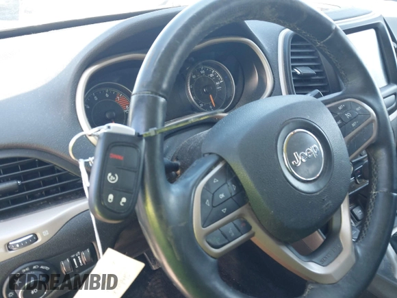 2017 Jeep Cherokee Limited with VIN 1C4PJMDS2HW620551, listed as a IAAI auction lot 42227629 with 83,643 mi miles and . Bid and sale history available at DreamBid. Image 11.