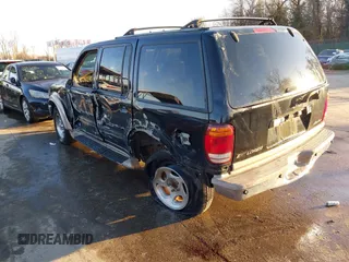 2000 Ford Explorer Eddie Bauer с VIN 1FMZU64E0YZB37690, выставлен на аукционе IAAI как лот 41588446 с пробегом 184 471 миль миль и . История ставок и продаж доступна на DreamBid. Изображение 3.