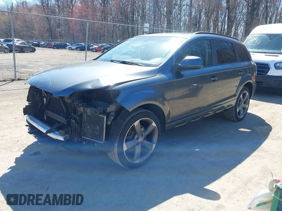 2015 Audi Q7 3.0T Premium Plus with VIN WA1LGAFE1FD015507, listed as a IAAI auction lot 41805130 with 158,687 mi miles. Bid and sale history available at carsss.com. Image 17.