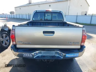 2005 Toyota Tacoma PreRunner with VIN 3TMKU72N55M003169, listed as a IAAI auction lot 41337937 with 142,474 mi miles. Bid and sale history available at carsss.com. Image 16.