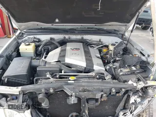 2006 Lexus LX 470 z VIN JTJHT00W864014757, wystawiony jako IAAI lot #42332814 z przebiegiem 131 641 mil mil oraz . Historia ofert i sprzedaży dostępna na DreamBid. Obrazek 10.