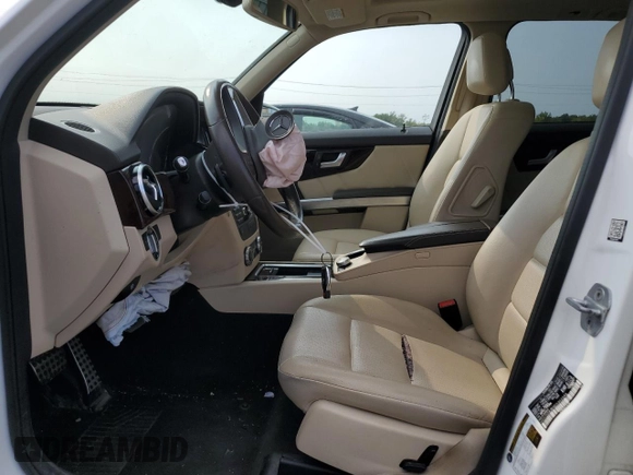 2014 Mercedes-Benz GLK 350 with VIN WDCGG8JB5EG302546, listed as a Copart auction lot 71490364 with 225,900 mi miles and Salvage Title. Bid and sale history available at DreamBid. Image 7.