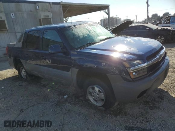 2002 Chevrolet Avalanche with VIN 3GNEC13T02G128530, listed as a Copart auction lot 74016064 with 290,258 mi miles and Salvage Title. Bid and sale history available at DreamBid. Image 4.