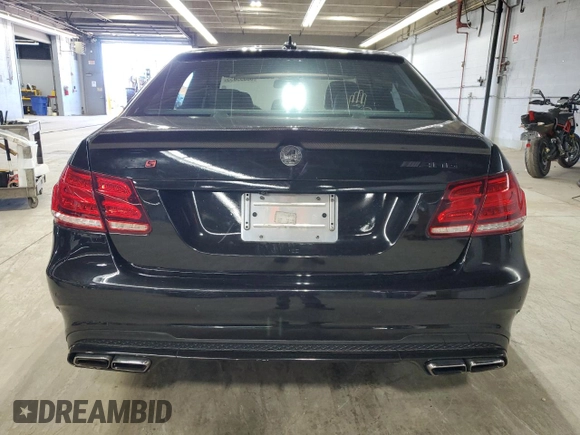2014 Mercedes-Benz E 550 Sport with VIN WDDHF9BBXEA883116, listed as a Copart auction lot 50395055 with 124,022 mi miles and Clean Title. Bid and sale history available at DreamBid. Image 6.