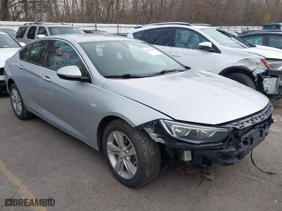 2018 Buick Regal Sportback Preferred with VIN W04GL6SX8J1096744, listed as a IAAI auction lot 40855685 with 192,356 mi miles. Bid and sale history available at carsss.com. Image 1.