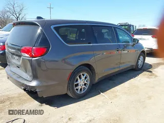 2018 Chrysler Pacifica Touring with VIN 2C4RC1DG5JR148681, listed as a IAAI auction lot 41716394 with 178,645 mi miles and . Bid and sale history available at DreamBid. Image 4.