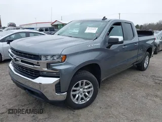 2020 Chevrolet Silverado 1500 LT with VIN 1GCRYDED4LZ354719, listed as a IAAI auction lot 41753229 with 51,977 mi miles. Bid and sale history available at carsss.com. Image 2.