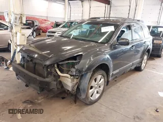 2011 Subaru Outback Limited Power Moon с VIN 4S4BRDLC7B2436083, выставлен на аукционе IAAI как лот 41834605 с пробегом 198 103 миль миль и . История ставок и продаж доступна на DreamBid. Изображение 2.