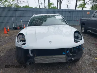 2023 Porsche Macan с VIN WP1AA2A5XPLB21908, выставлен на аукционе IAAI как лот 42222633 с пробегом 72 779 миль миль и . История ставок и продаж доступна на DreamBid. Изображение 12.