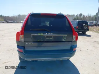 2008 Volvo XC90 I6 with VIN YV4CZ982881472821, listed as a IAAI auction lot 42143437 with 151,748 mi miles. Bid and sale history available at carsss.com. Image 15.