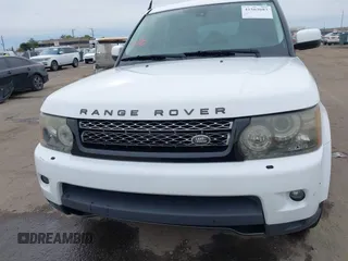 2013 Land Rover Range Rover Sport HSE LUX with VIN SALSK2D48DA774176, listed as a IAAI auction lot 41563083 with 118,979 mi miles. Bid and sale history available at carsss.com. Image 6.