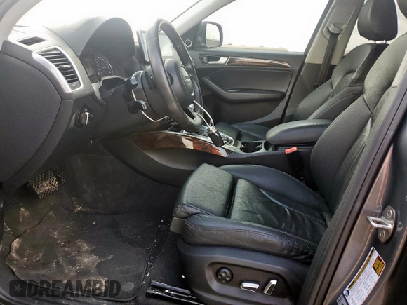2014 Audi Q5 Premium Plus with VIN WA1LFAFP3EA013942, listed as a Copart auction lot 64371595 with 92,648 mi miles and Salvage title. Bid and sale history available at DreamBid. Image 7.