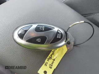 2025 Hyundai Elantra SEL Convenience with VIN KMHLS4DG0SU880288, listed as a IAAI auction lot 42192034 with 13,502 mi miles and . Bid and sale history available at DreamBid. Image 11.