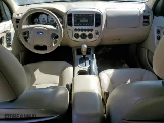 2006 Ford Escape Limited with VIN 1FMYU94186KB50610, listed as a Copart auction lot 47621525 with 173,660 mi miles and Clean Title. Bid and sale history available at carsss.com. Image 8.