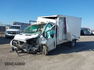 2022 Ford Transit z VIN 1FDBF6Z86NKA40450, wystawiony jako IAAI lot #41768046 z przebiegiem Nie podano mil oraz . Historia ofert i sprzedaży dostępna na DreamBid. Obrazek 6.