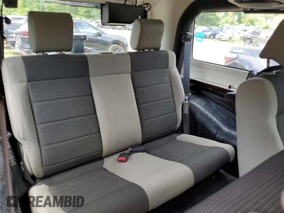 2007 Jeep Wrangler X z VIN 1J4FA24187L152407, wystawiony jako Copart lot #62571655 z przebiegiem 121 500 mil mil oraz Czysty tytuł • Clean title. Historia ofert i sprzedaży dostępna na DreamBid. Obrazek 10.