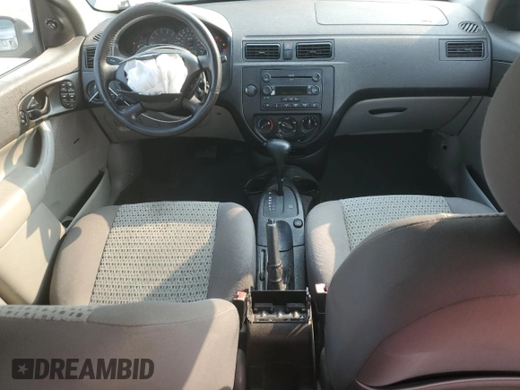 2006 Ford Focus S с VIN 1FAHP34N06W115926, выставлен на аукционе Copart как лот 59145555 с пробегом 263 717 миль миль и Списание • Salvage title. История ставок и продаж доступна на DreamBid. Изображение 8.