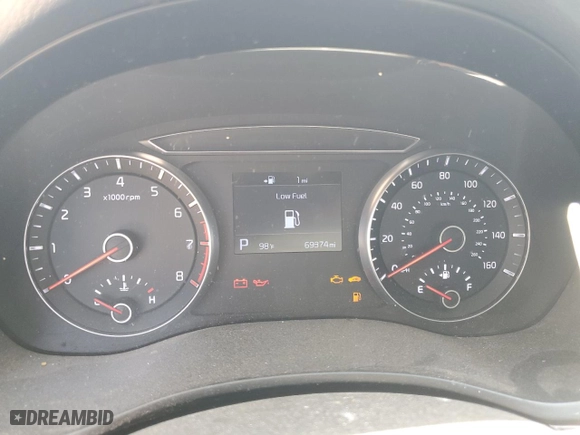 2019 Kia Cadenza Premium with VIN KNALB4J15K5165003, listed as a Copart auction lot 62901134 with 69,374 mi miles and Salvage Title. Bid and sale history available at carsss.com. Image 9.