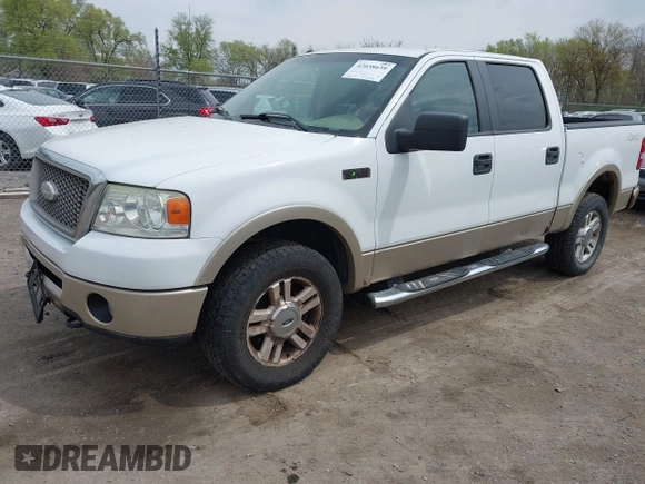 2008 Ford F-150 XLT with VIN 1FTPW14V28FA72092, listed as a IAAI auction lot 42038639 with 211,839 mi miles. Bid and sale history available at carsss.com. Image 23.