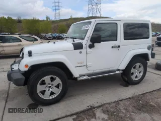 2011 Jeep Wrangler Sahara z VIN 1J4AA5D16BL560683, wystawiony jako Copart lot #55323425 z przebiegiem 103 405 mil mil oraz Szkoda całkowita • Salvage title. Historia ofert i sprzedaży dostępna na DreamBid. Obrazek 1.
