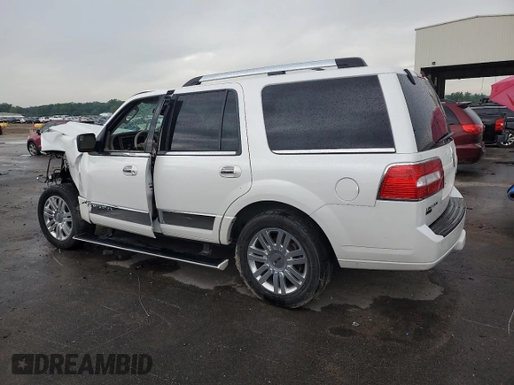 2014 Lincoln Navigator z VIN 5LMJJ2J51EEL08112, wystawiony jako Copart lot #54723164 z przebiegiem 135 575 mil mil oraz Szkoda całkowita • Salvage title. Historia ofert i sprzedaży dostępna na DreamBid. Obrazek 2.