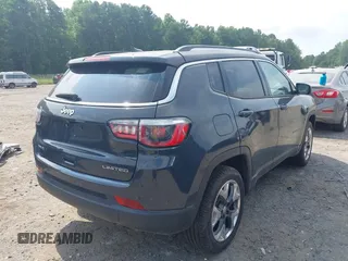 2018 Jeep Compass Limited with VIN 3C4NJDCB4JT365762, listed as a IAAI auction lot 42694434 with 59,685 mi miles and . Bid and sale history available at DreamBid. Image 4.