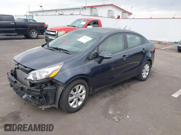 2013 Kia Rio SX z VIN KNADN4A32D6131000, wystawiony jako IAAI lot #41896171 z przebiegiem 83 138 mil mil oraz . Historia ofert i sprzedaży dostępna na DreamBid. Obrazek 19.