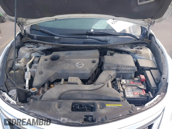2013 Nissan Altima SV with VIN 1N4AL3AP8DN547783, listed as a IAAI auction lot 42056453 with 216,166 mi miles and . Bid and sale history available at carsss.com. Image 10.