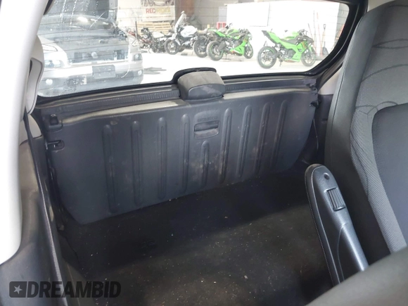2014 Smart fortwo Pure с VIN WMEEJ3BA3EK750807, выставлен на аукционе IAAI как лот 42603379 с пробегом 99 376 миль миль и . История ставок и продаж доступна на DreamBid. Изображение 8.