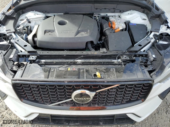 2022 Volvo XC60 Recharge Plug-In Hybrid R-Design with VIN YV4H60DM5N1032035, listed as a Copart auction lot 78800774 with 23,194 mi miles and Salvage Title. Bid and sale history available at carsss.com. Image 12.