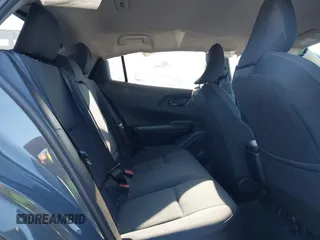 2024 Toyota Prius SE z VIN JTDACACU4R3013796, wystawiony jako IAAI lot #41866441 z przebiegiem 49 837 mil mil oraz . Historia ofert i sprzedaży dostępna na DreamBid. Obrazek 8.