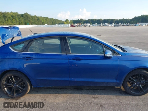 2018 Ford Fusion SE with VIN 3FA6P0HD7JR284151, listed as a IAAI auction lot 40269413 with 105,222 mi miles. Bid and sale history available at carsss.com. Image 13.