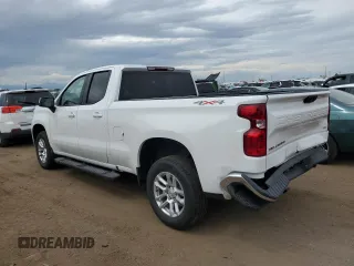 2024 Chevrolet Silverado 1500 LT with VIN 1GCRDDED0RZ176828, listed as a Copart auction lot 68931224 with 11,070 mi miles and Salvage Title. Bid and sale history available at DreamBid. Image 2.