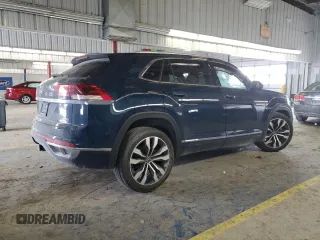2022 Volkswagen Atlas SEL Premium R-Line with VIN 1V2FE2CA2NC208252, listed as a Copart auction lot 44740735 with Not provided miles and Salvage title. Bid and sale history available at DreamBid. Image 3.